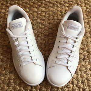 FREE SHIPPING!            Adidas Cloudfoam Advantage. White Trainers. Size 8.5.